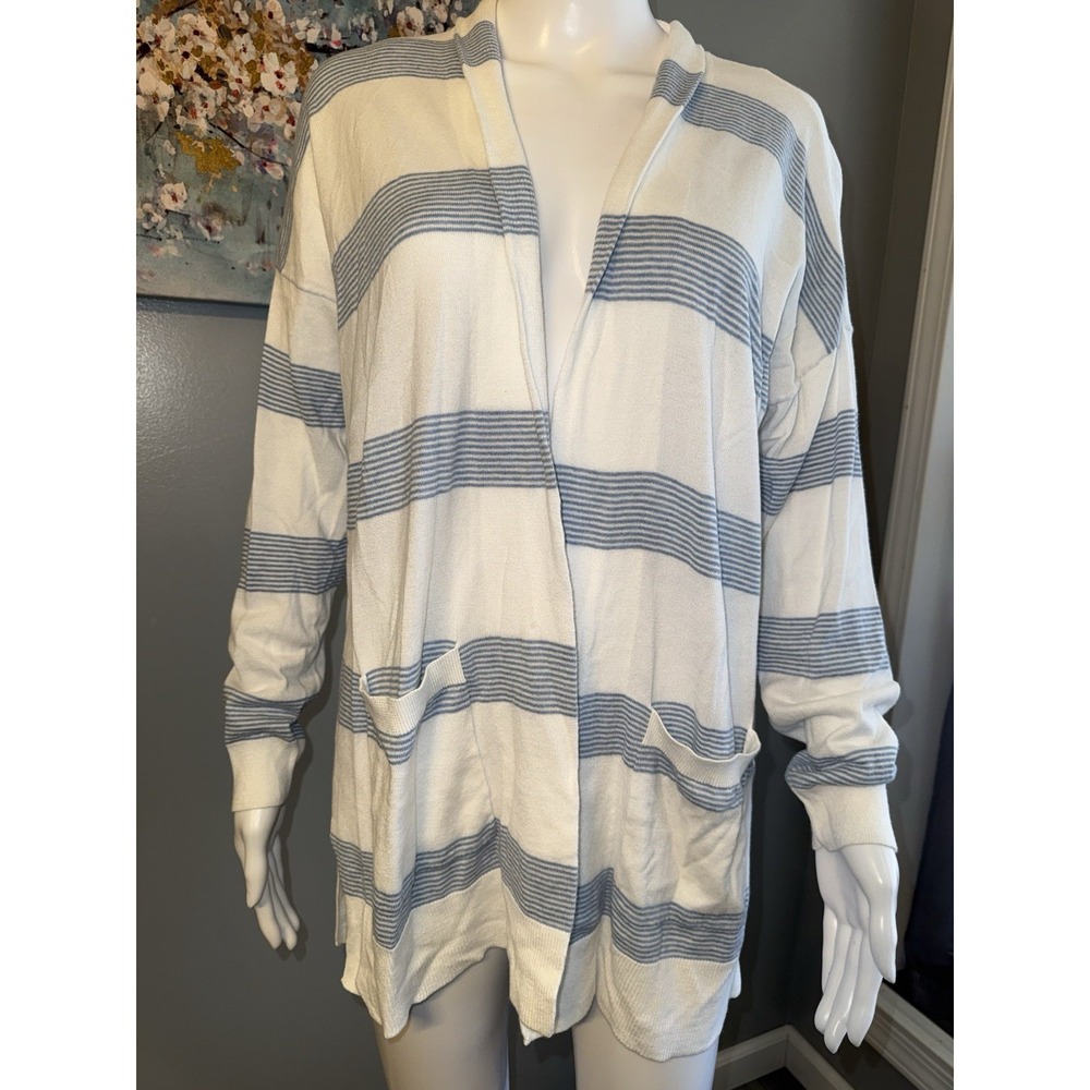 Chaps Cardigan Size M White‎ with Blue Stripes Open Front Knit Sweater Pockets